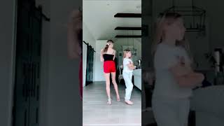 She’s my evil twin!🥺🤞🏼💝☺️