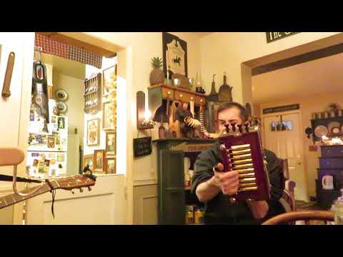 How Marc Savoy tunes for the sound of the Acadian Accordions
