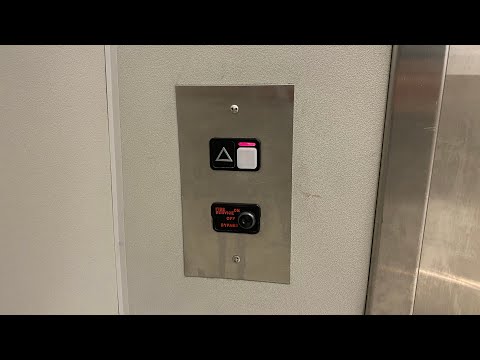 Crusty Schindler MT Hydraulic Elevator - Kohl’s - Ross Township, PA