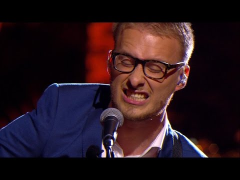 Johannes gaat voor de allereerste keer Nederlandstalig! | Liefde Voor Muziek | VTM