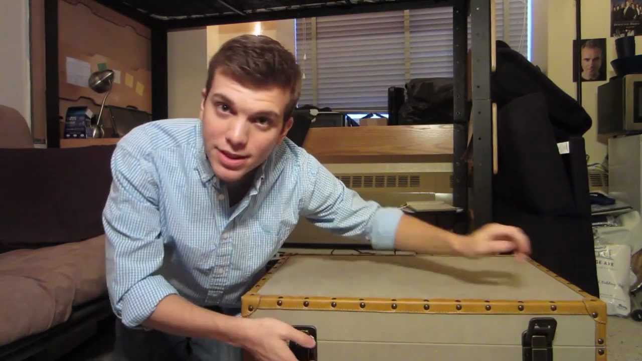 College Dorm Room MUST HAVE - Dorm Trunk!