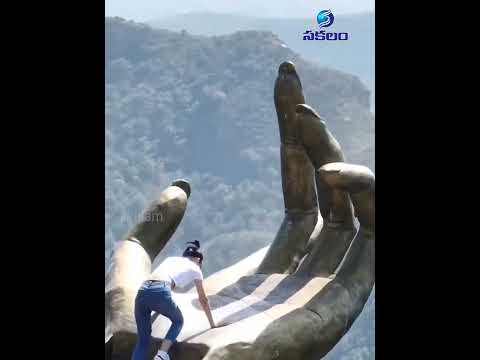 Hand of Buddha, #Guangzhou #China || Sakalam