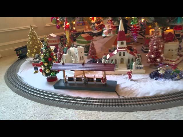 Vídeo relacionado con ALBK Adornos de Navidad personalizados de tren, adorno de tren de Navidad de polirresina, divertidos adornos de Navidad para niños, decoraciones únicas para árbol de Navidad para niños
