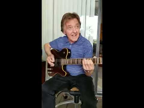 A guitar riff by Joey Molland of Badfinger at Charlie Tona's Home