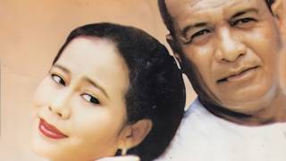 Download lagu BROERY MARANTIKA & DEWI YULL - Kharisma Cinta (Amin Ivo's) (HP Records) (1998) CD RIP mp3 Download lagu BROERY MARANTIKA & DEWI YULL - Kharisma Cinta (Amin Ivo's) (HP Records) (1998) CD RIP mp3