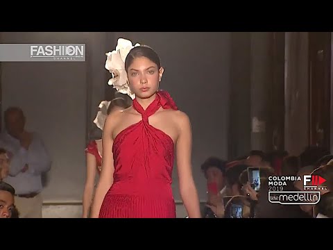 JOHANNA ORTIZ Caprice Spring 2020 COLOMBIAMODA 2019 - Fashion Channel