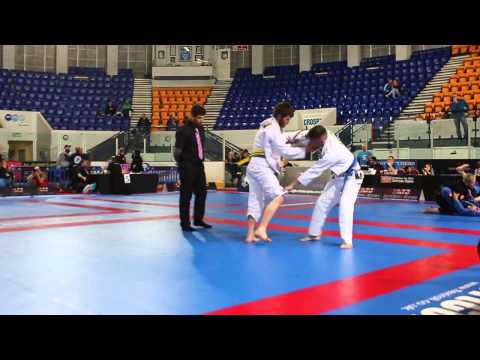 Andrew McGahon [Team Torres] vs "The Untriangleable Man" [Parts Unknown] - British Open 2015