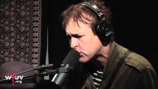 Chuck Prophet - &quot;The Left Hand and the Right Hand&quot; (Live at WFUV)
