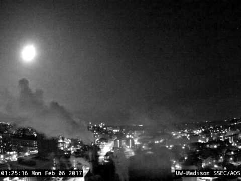 Huge Fireball Meteor Lights Up Sky Over Illinois