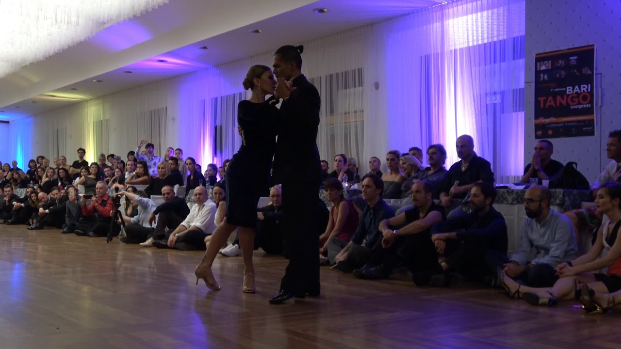 Sebastian Arce y Mariana Montes - Bari International Tango Congress - 12.11.2017  1.4
