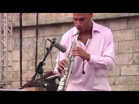 Joshua Redman - Full Concert - 08/14/05 - Newport Jazz Festival (OFFICIAL)