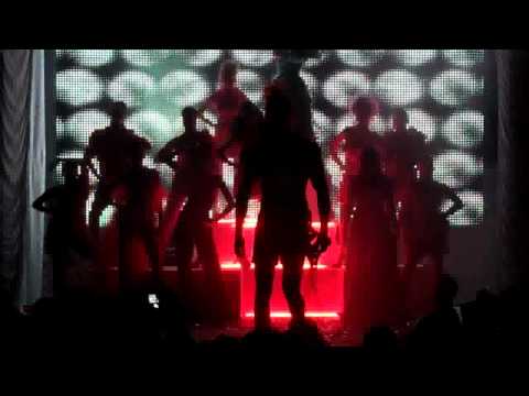 Let's Club Fashion Drama: Fashionista / Danny Cowlt