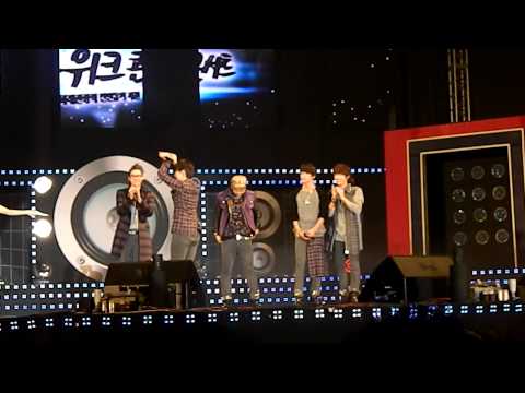 [FANCAM] 111204 B1A4 doing the Sprout Dance on Korean Wave Concert