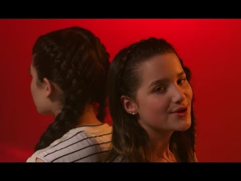 Chicken Girls - Girl Time - Dylan Conrique, Annie LeBlanc & Brooke Butler