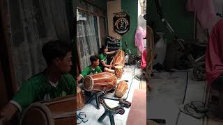Download lagu berlatih tepak kendang pencak padepokan @pusaka mekar putri Domas #vidioshorts mp3