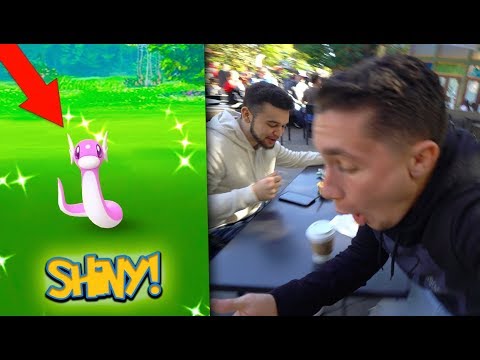 CATCHING A *SHINY* DRATINI in Pokémon Go! Community Day EVENT!