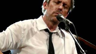 Hugh Laurie - The Whale Has Swallowed Me (J.B Lenoir) - Live Le Trianon Paris - 11/05/2011