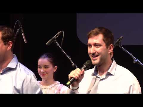 PRAHA-39.SETKÁNÍ LIDOVÝCH MUZIK (Kytice-muzika dětského folklorního souboru)