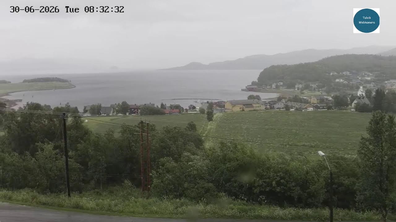 Live webcam view of Talvik y panorama del Altafjord
