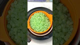 Getting wax ready! But OMG I love the crunchy Asmr😍 #waxing #asmr #hardwax #waxbeads #yeelen #