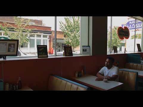 Daz Rinko - chocolate milk (Official Music Video)