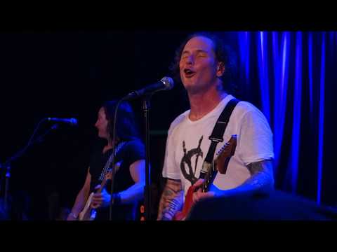 Corey Taylor - Waitin' for the Bus (ZZ Top Cover) @ The Roxy, Hollywood, 2/20/19
