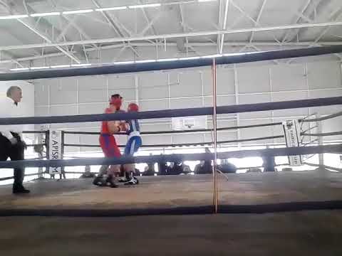 Cel mai scurt meci de box la juniori