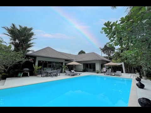 Colorful & Charming Two Bedroom Single Storey Pool Villa with Super Large Yard for Sale in Ao Nang