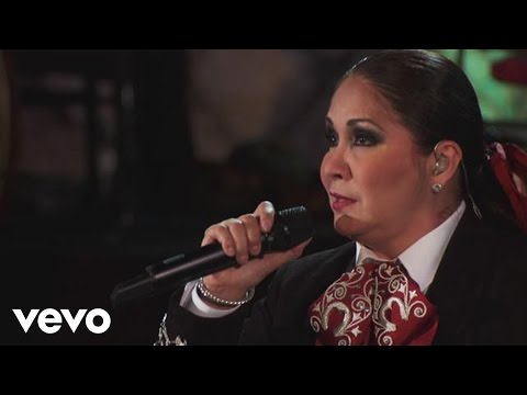 Videoclip de Con las Alas Atadas — Ana Gabriel
