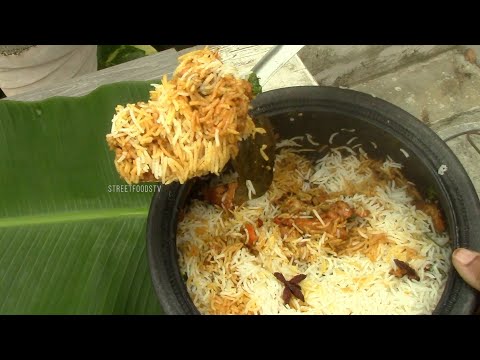 Clay Pot Chicken Biryani | Street Food