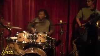 Cafe Cordiale Jam session with Eric Valentine