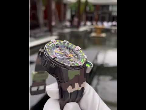 SYLVESTER STALLONE SHOWS US HIS $1.3 MILLION DOLLAR RM WATCH! #sylvesterstallone #watch #shorts