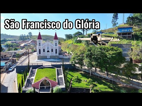 Imagens aéreas de São Francisco do Glória (MG) e montanhas ⛰️ da região com drone DJI Mini 3. 