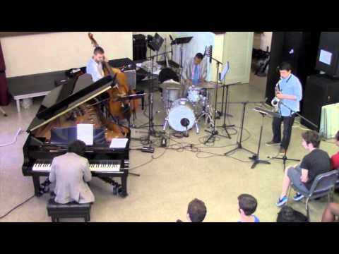 The Gentle Giant - Tal Cohen