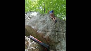 Video thumbnail: Puff the magic dragon, V5. Lincoln Woods