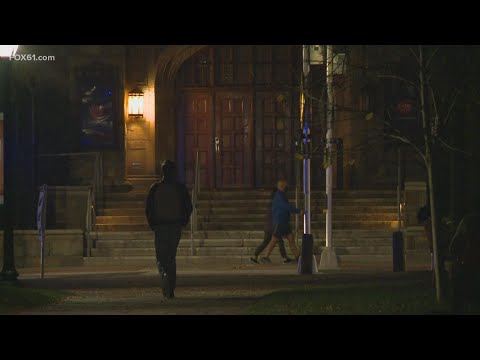 Yale University strongly advising students to remain on campus