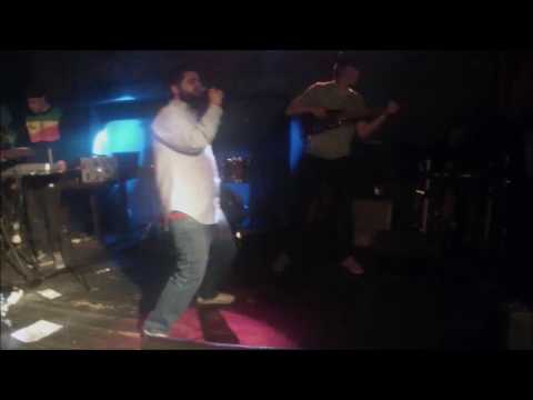 Irie Gideon Band feat. Tenor Youthman - keep ina dance live 2017