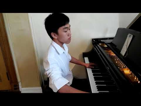 Chinese Pianist Cai Yangrui Tries Out a Steinway Piano in Boston