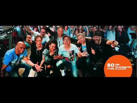 Jammin Cool Trailer Cake by the ocean