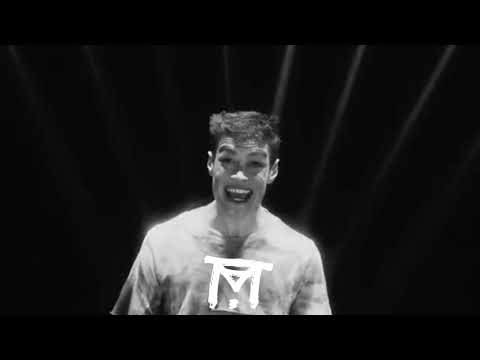 UNDER THE RAIN   (La canzone nostra X Under Control)