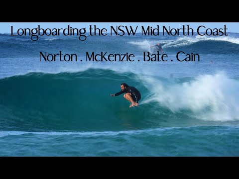 Long rights at Crescent Head for longboard surfing