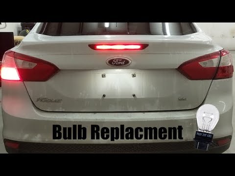 2010-2016 Ford Focus: Tail Light Bulb Replacement