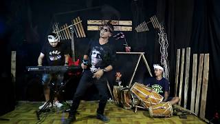 Download lagu DAUN HIRIS COVER CEU TARSIH FEAT RUSDY OYAG PUSANG mp3