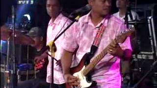 Download lagu Famliys Dangdut 'Mushibah' Ellien Munchen mp3