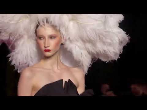 Desfile Pertegaz colección Otoño Invierno 2020/21