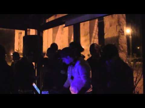 SouthUzi Zeboh LIVE Carmiano 23-12-11 LeveSanceCali.mp4