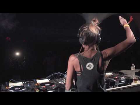 HOT TING - Lady Waks & Mutantbreakz feat Steppa Style