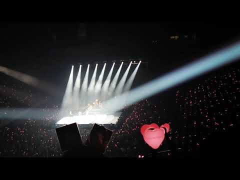 AS IF IT'S YOUR LAST - BLACKPINK (upperbox view)