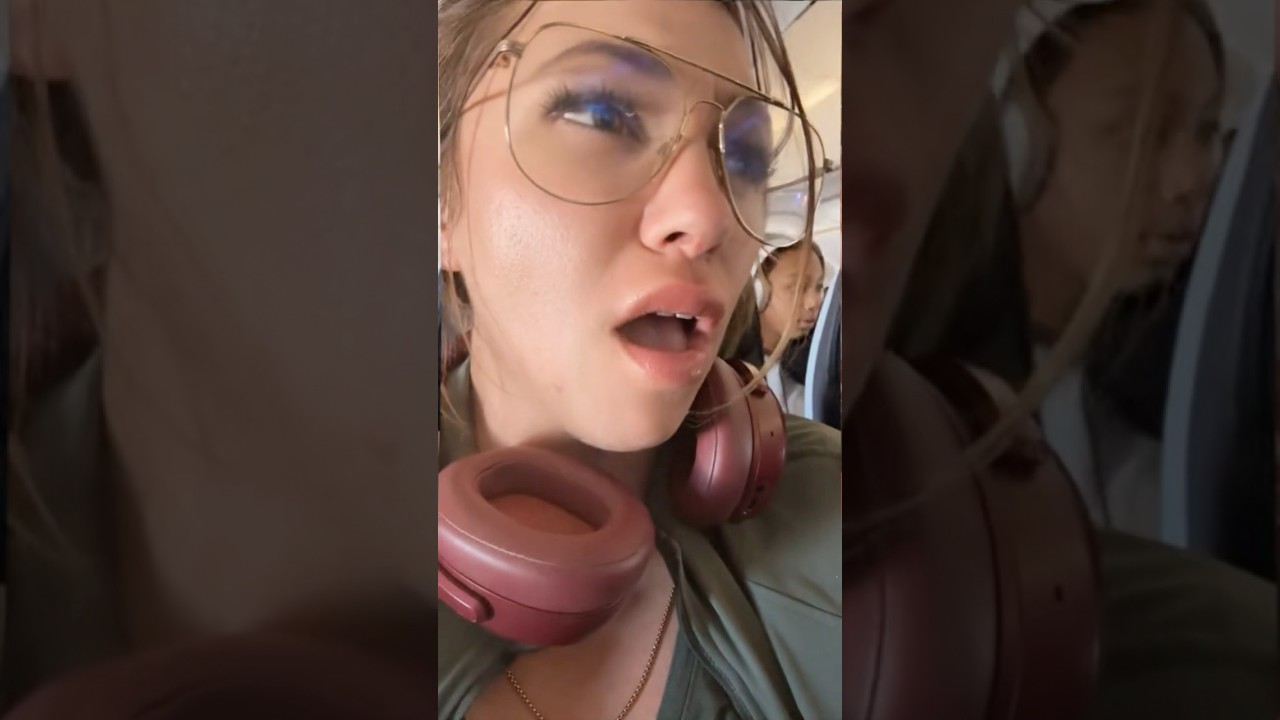 Double Belch in Public 😌 #burp #burping #arroto #belching #eructo #belch  #burpgirl #burps