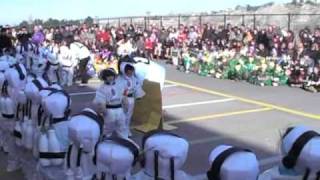 preview picture of video 'Carnaval 2009 - CP Foro Romano - Cuarte de Huerva - 4 años - Astronautas'